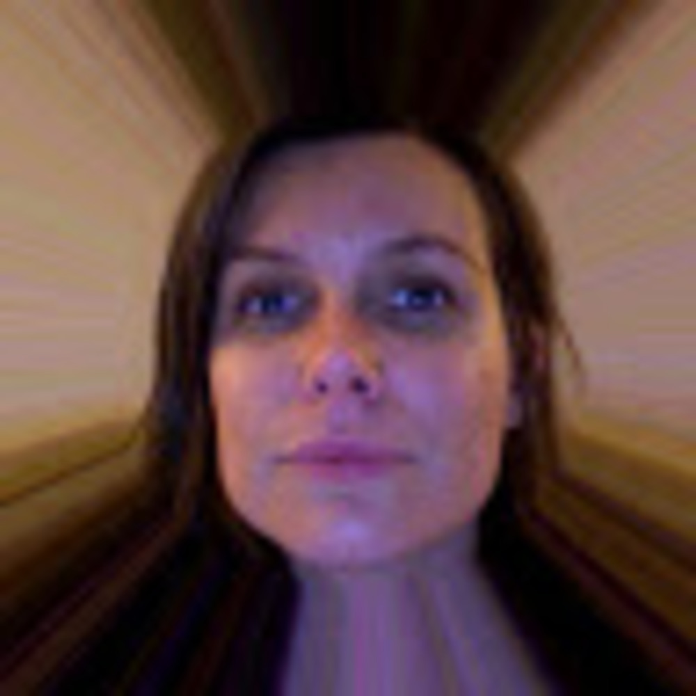 Meet your Posher, Jacqueline